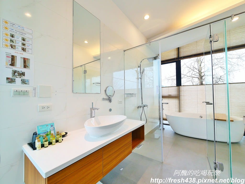 【宜蘭民宿】悠悅光Aura Villa(新悅館),網美必訪、求婚必成,游泳池、烤肉區、卡拉OK,設備一應俱全。 - 第109張圖 33