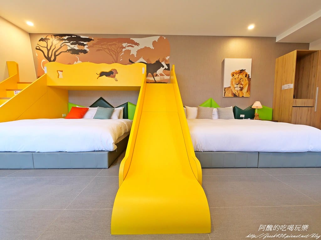 【宜蘭民宿】悠悅光Aura Villa(新悅館),網美必訪、求婚必成,游泳池、烤肉區、卡拉OK,設備一應俱全。 - 第3張圖 P1001170
