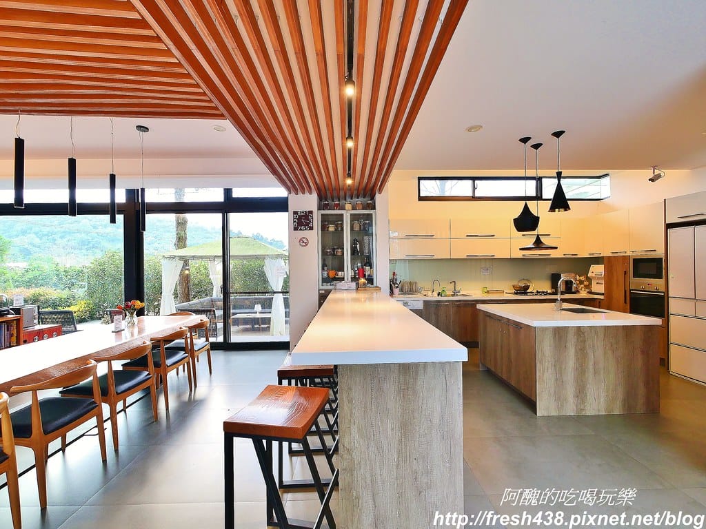 【宜蘭民宿】悠悅光Aura Villa(新悅館),網美必訪、求婚必成,游泳池、烤肉區、卡拉OK,設備一應俱全。 - 第38張圖 5-4