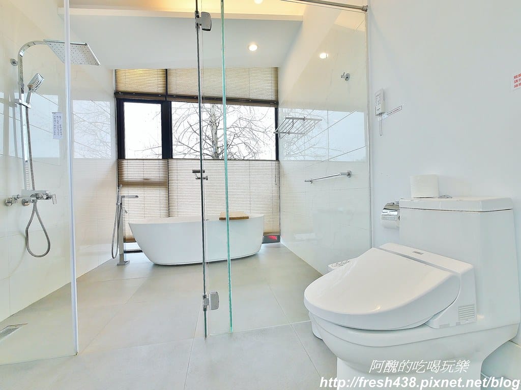 【宜蘭民宿】悠悅光Aura Villa(新悅館),網美必訪、求婚必成,游泳池、烤肉區、卡拉OK,設備一應俱全。 - 第110張圖 33-1