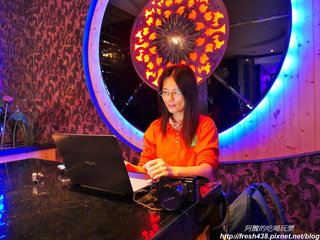 【台中住宿推薦】紫禁城主題會館(Forbidden City Motel),100坪帝王之巔,讓您享受帝王榮耀,超大戲水池、卡拉ok,還有換裝秀! - 第34張圖 16-3