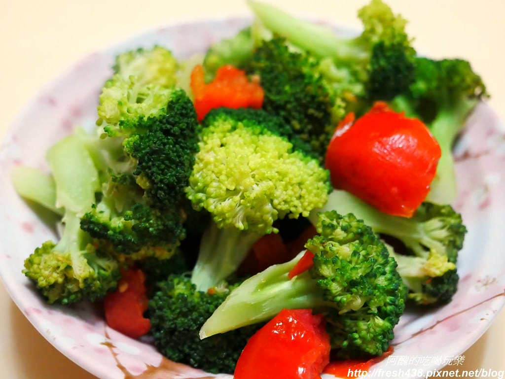 【養生食譜】番茄青花椰,預防攝護腺肥大及攝護腺癌的料理,酸香迷人好下飯。 - 第8張圖 P1750743