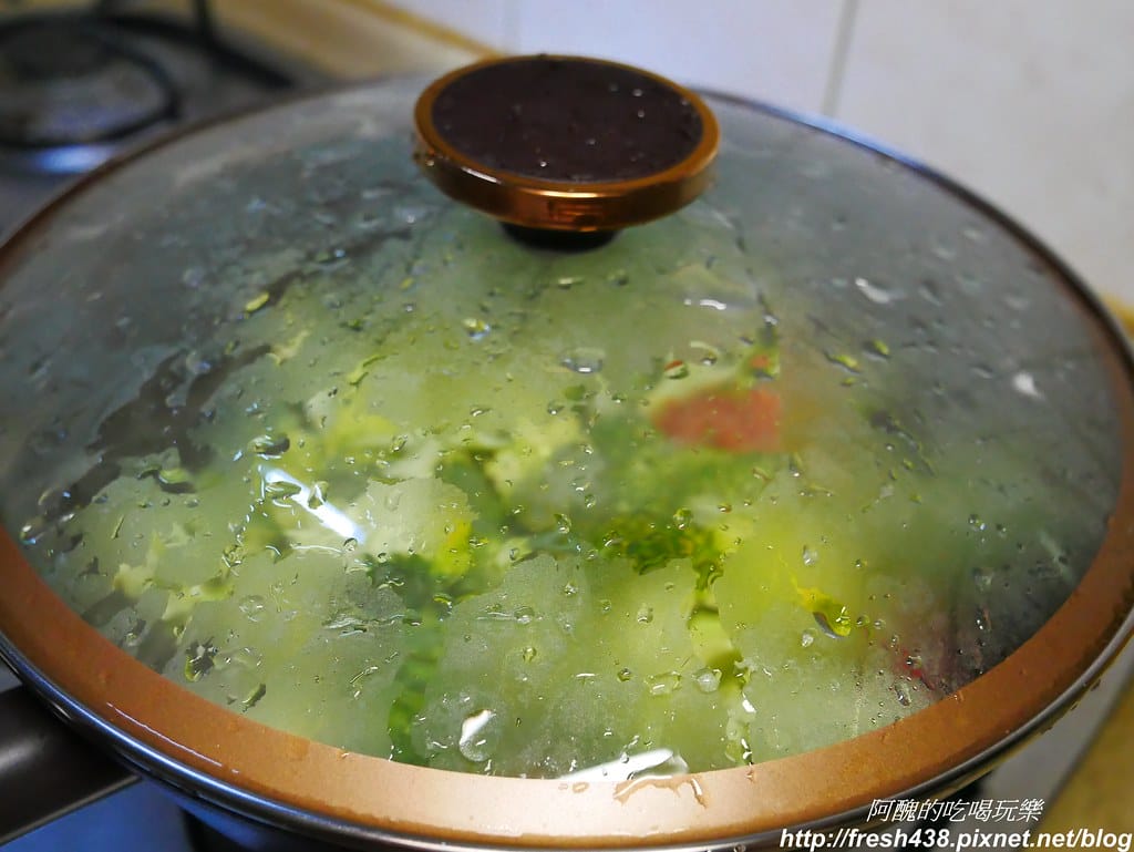 【養生食譜】番茄青花椰,預防攝護腺肥大及攝護腺癌的料理,酸香迷人好下飯。 - 第6張圖 P1750741