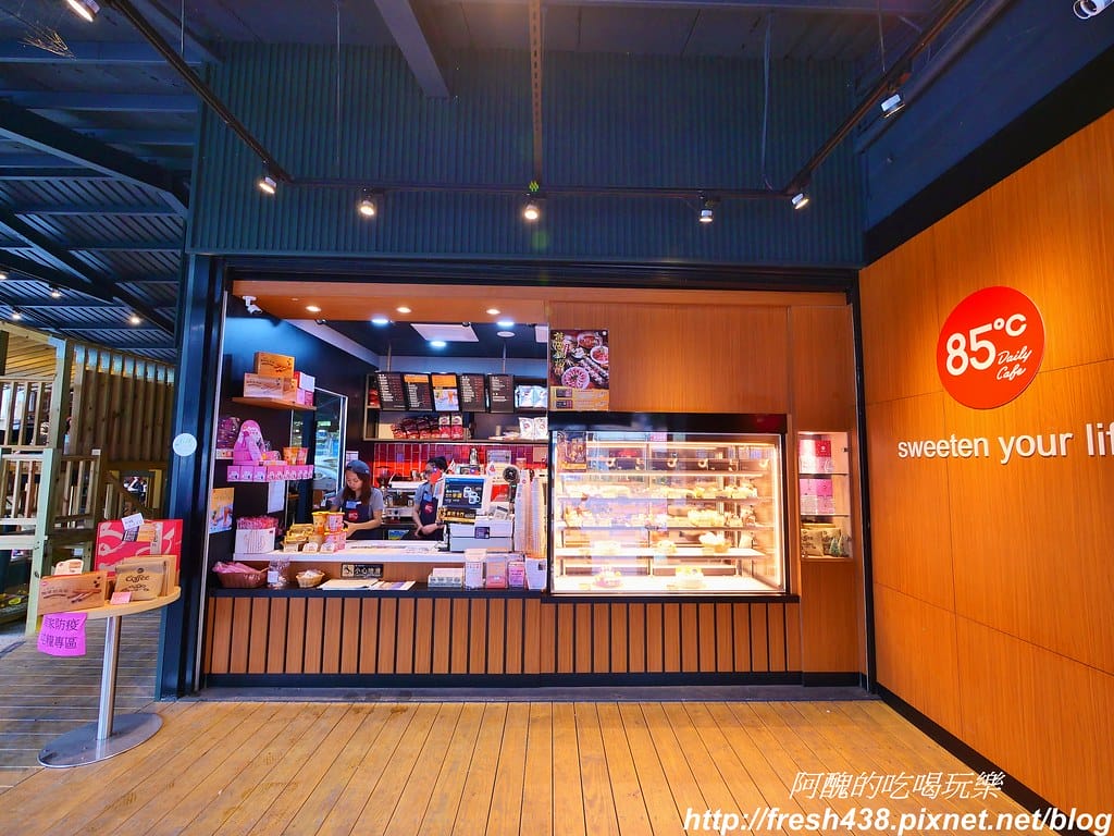 【宜蘭景點】85度C五結中正親子旗艦店,全台唯一親子85度c,大人喝咖啡聊是非,小孩快樂玩耍去。 - 第17張圖 20