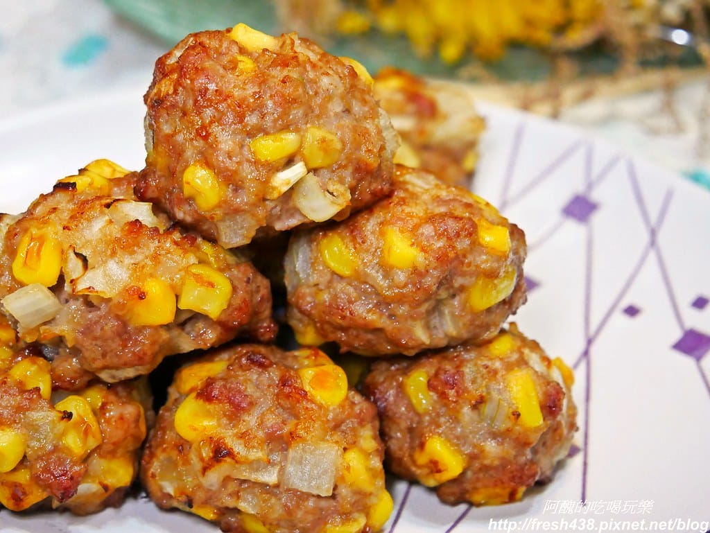【氣炸鍋食譜】氣炸洋蔥玉米肉丸子,四樣食材,15分鐘上桌,新手零失敗食譜。 - 第8張圖 P1760277