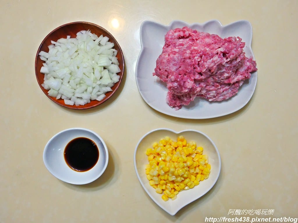 【氣炸鍋食譜】氣炸洋蔥玉米肉丸子,四樣食材,15分鐘上桌,新手零失敗食譜。 - 第2張圖 P1760264