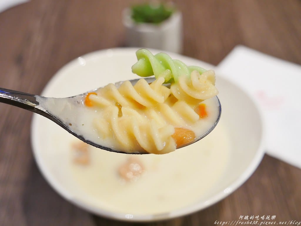 【新竹飯店】新竹安捷國際酒店,鄰近新竹高鐵與六家火車站,1~5樓為商場,休閒、購物、美食一次滿足。 - 第111張圖 47-2