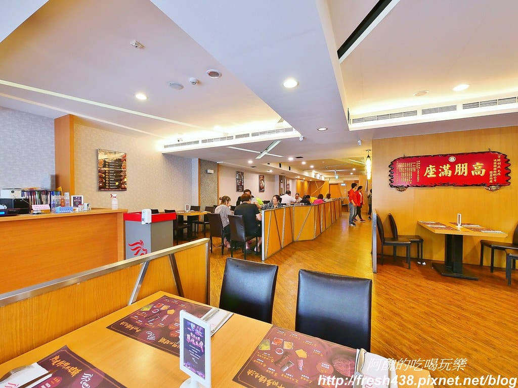 【新竹美食】吼牛排新竹中華店, 專 業 牛 排 達 人 超 高 CP、 大份量 40盎司沙朗 牛排好過癮,吼牛排菜單價位全公開。 - 第7張圖 6-1