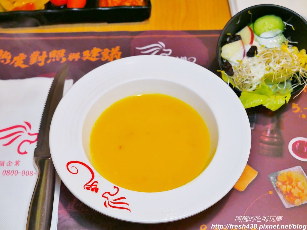 【新竹美食】吼牛排新竹中華店, 專 業 牛 排 達 人 超 高 CP、 大份量 40盎司沙朗 牛排好過癮,吼牛排菜單價位全公開。 - 第28張圖 18