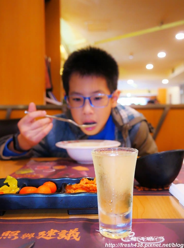 【新竹美食】吼牛排新竹中華店, 專 業 牛 排 達 人 超 高 CP、 大份量 40盎司沙朗 牛排好過癮,吼牛排菜單價位全公開。 - 第27張圖 21