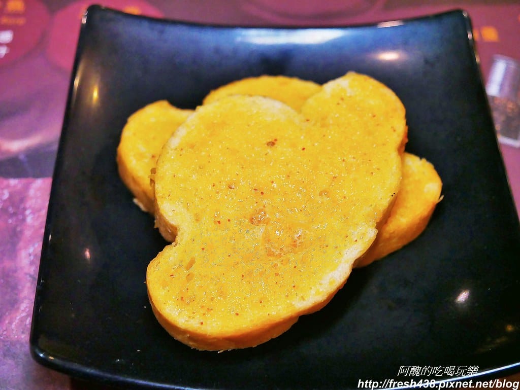【新竹美食】吼牛排新竹中華店, 專 業 牛 排 達 人 超 高 CP、 大份量 40盎司沙朗 牛排好過癮,吼牛排菜單價位全公開。 - 第30張圖 17-10