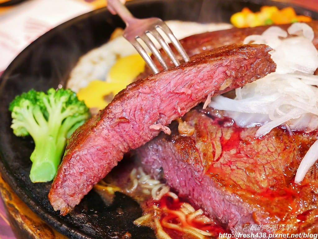 【新竹美食】吼牛排新竹中華店, 專 業 牛 排 達 人 超 高 CP、 大份量 40盎司沙朗 牛排好過癮,吼牛排菜單價位全公開。 - 第39張圖 23