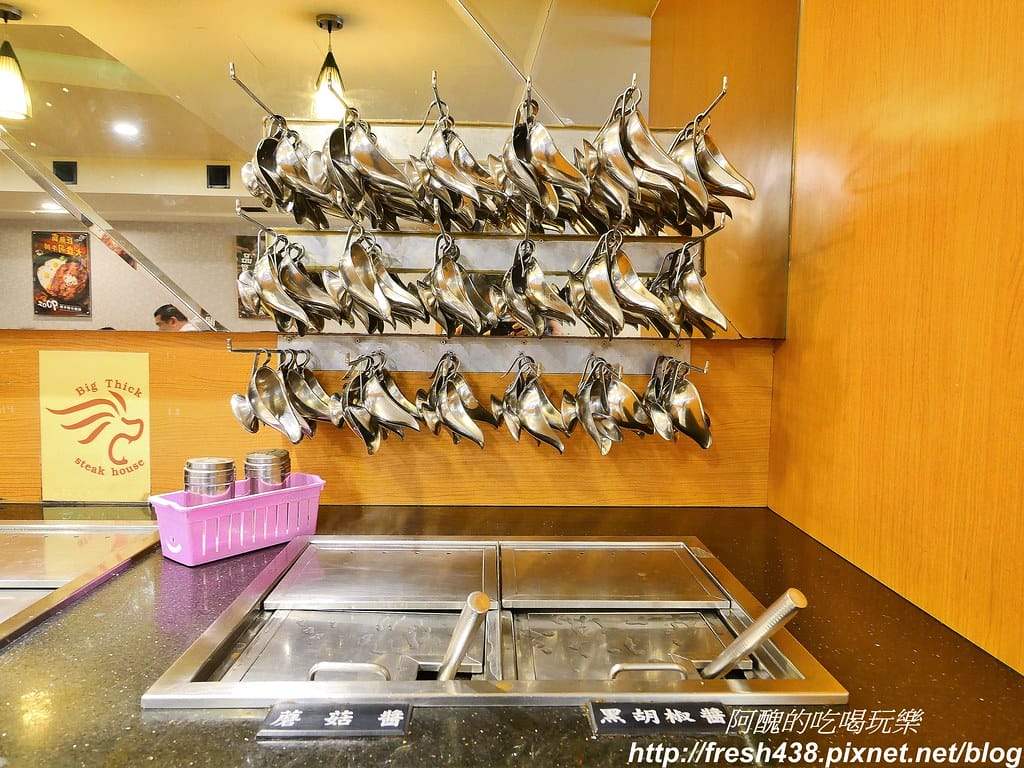 【新竹美食】吼牛排新竹中華店, 專 業 牛 排 達 人 超 高 CP、 大份量 40盎司沙朗 牛排好過癮,吼牛排菜單價位全公開。 - 第11張圖 10