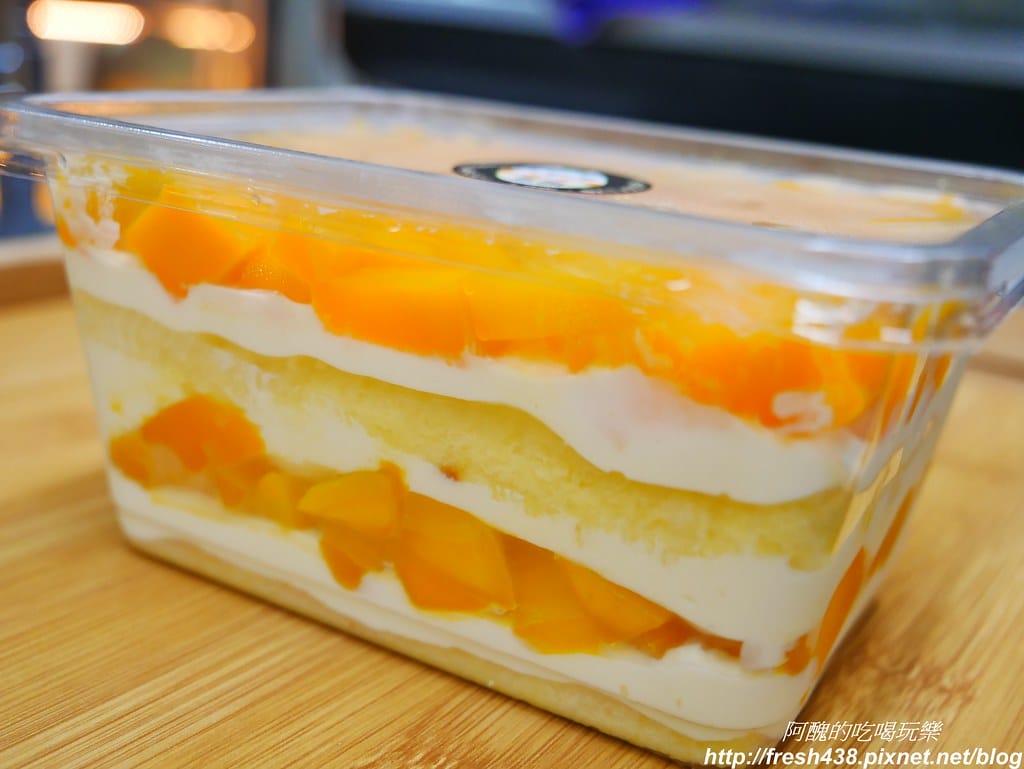 【樹林美食】蛋願古早味現烤蛋糕,樹林火車站美食,必吃奶黃流沙、大甲芋頭蛋糕與愛文小鮮肉,還有隱藏版384層葡式蛋塔。 - 第10張圖 P1770542