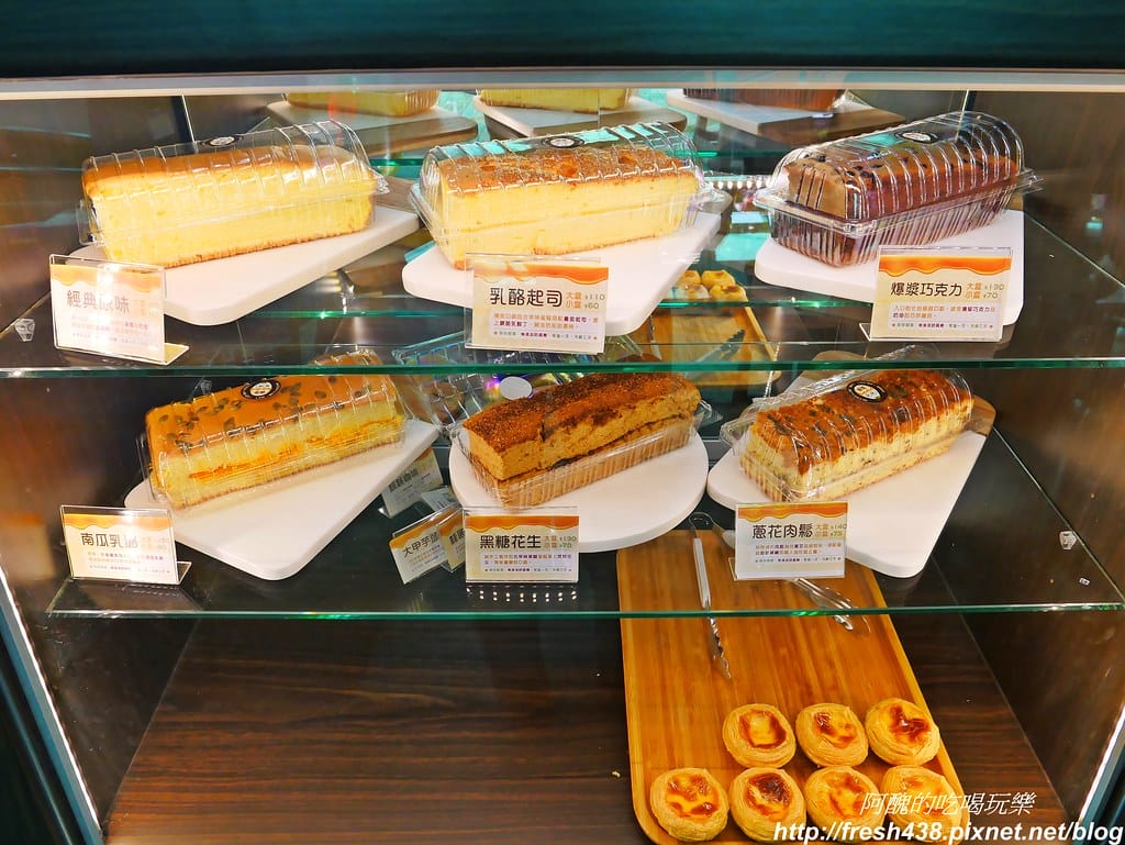 【樹林美食】蛋願古早味現烤蛋糕,樹林火車站美食,必吃奶黃流沙、大甲芋頭蛋糕與愛文小鮮肉,還有隱藏版384層葡式蛋塔。 - 第4張圖 P1770520