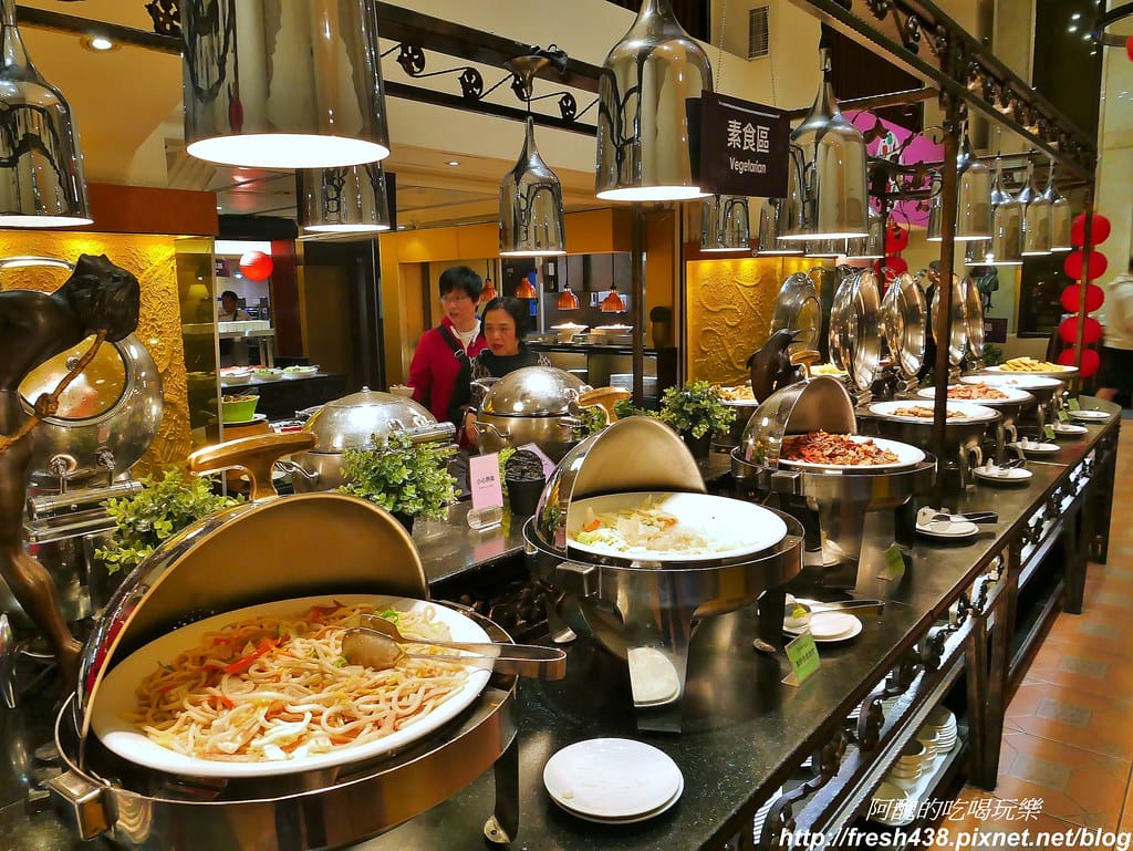 【台中親子飯店】清新溫泉飯店,吃美食、賞美景、泡美人湯,有兒童遊戲室、戶外泡腳池與大眾溫泉池,超棒的親子溫泉渡假會館。 - 第84張圖 59-12