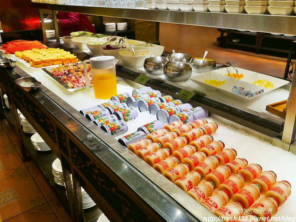 【台中親子飯店】清新溫泉飯店,吃美食、賞美景、泡美人湯,有兒童遊戲室、戶外泡腳池與大眾溫泉池,超棒的親子溫泉渡假會館。 - 第87張圖 60-2