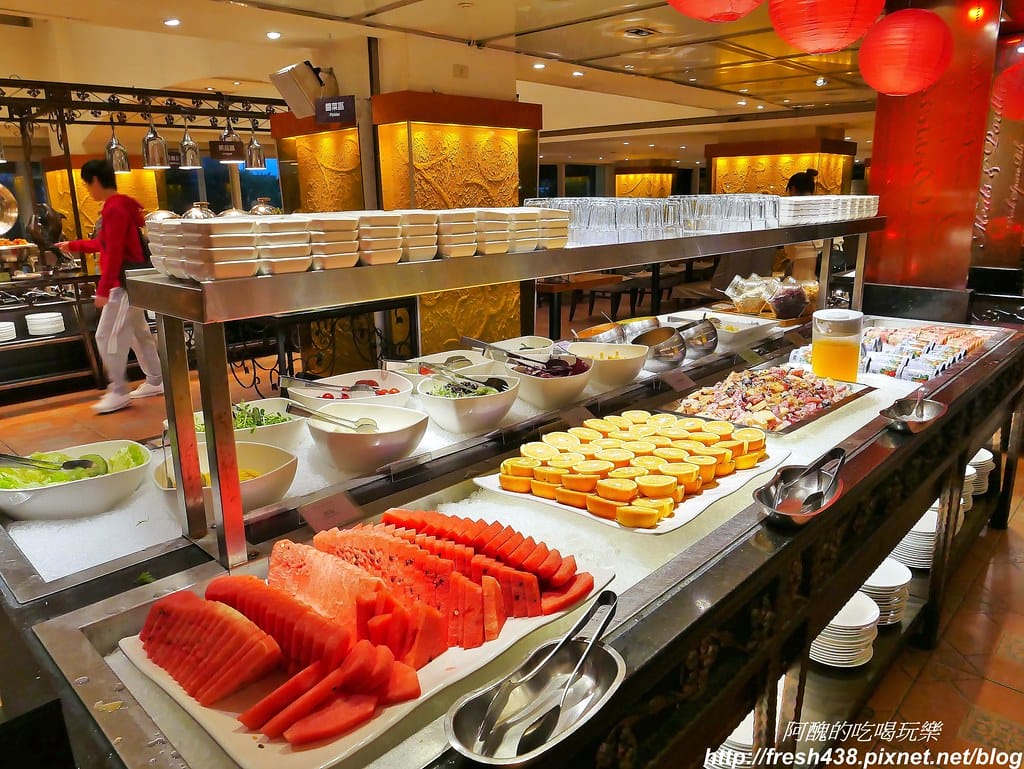 【台中親子飯店】清新溫泉飯店,吃美食、賞美景、泡美人湯,有兒童遊戲室、戶外泡腳池與大眾溫泉池,超棒的親子溫泉渡假會館。 - 第86張圖 60