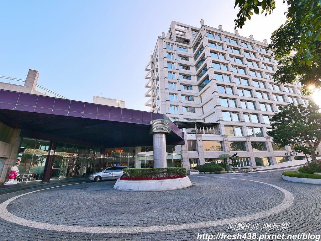 【台中親子飯店】清新溫泉飯店,吃美食、賞美景、泡美人湯,有兒童遊戲室、戶外泡腳池與大眾溫泉池,超棒的親子溫泉渡假會館。 - 第3張圖 1