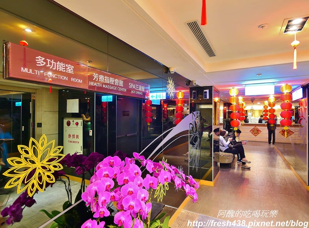 【台中親子飯店】清新溫泉飯店,吃美食、賞美景、泡美人湯,有兒童遊戲室、戶外泡腳池與大眾溫泉池,超棒的親子溫泉渡假會館。 - 第36張圖 24