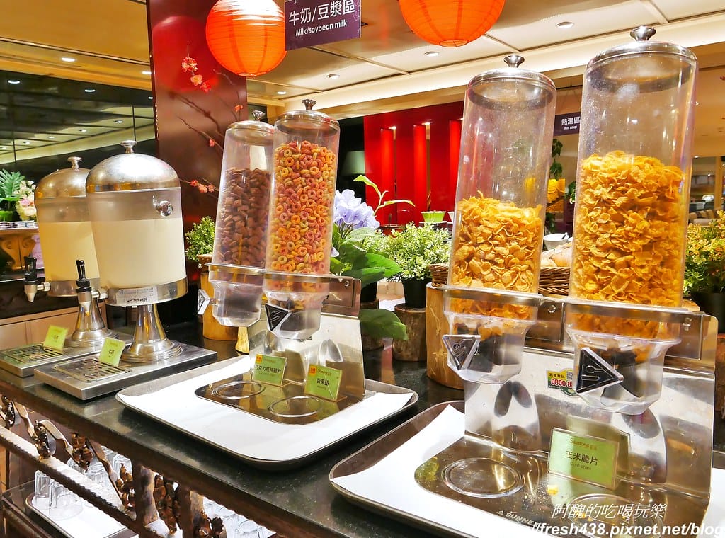 【台中親子飯店】清新溫泉飯店,吃美食、賞美景、泡美人湯,有兒童遊戲室、戶外泡腳池與大眾溫泉池,超棒的親子溫泉渡假會館。 - 第89張圖 61