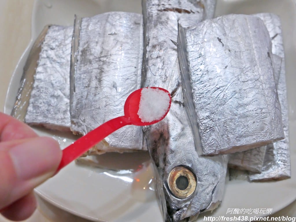 【氣炸鍋食譜】氣炸白帶魚,15分鐘輕鬆上桌,魚肉不再支離破碎。 - 第3張圖 P1770732