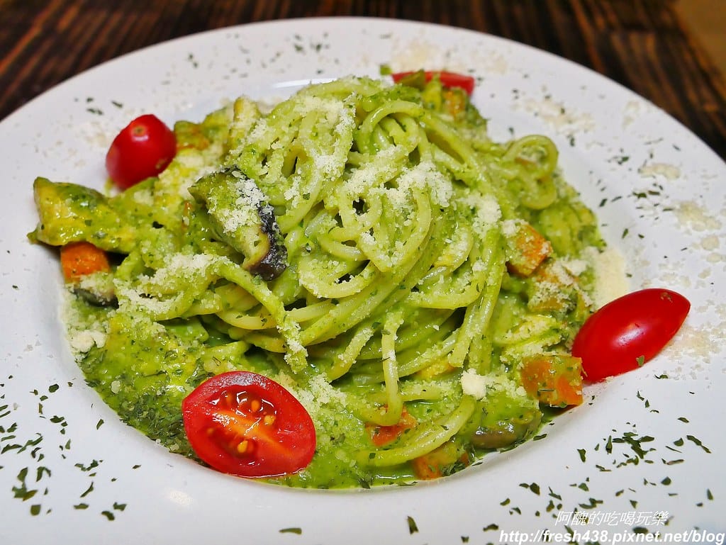 【台北美食】悠逸咖啡UINN Cafe,位於悠逸商旅士林館內,附兒童遊戲區,不只正餐好吃,飲品與冰淇淋更是一級棒! - 第28張圖 15
