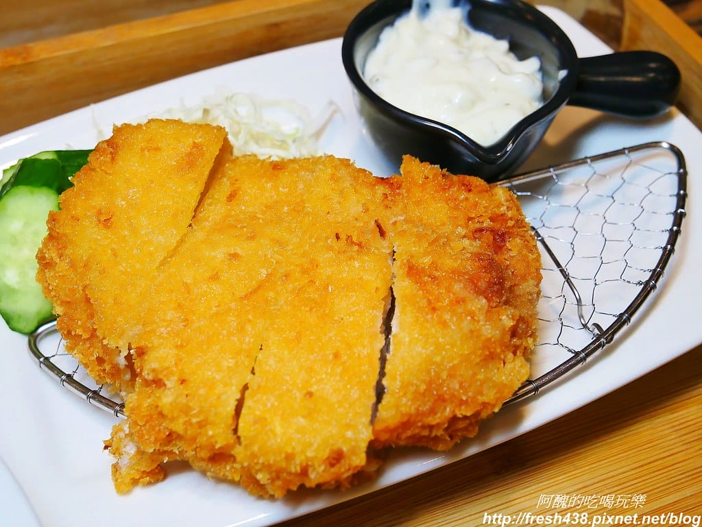 【台北美食】悠逸咖啡UINN Cafe,位於悠逸商旅士林館內,附兒童遊戲區,不只正餐好吃,飲品與冰淇淋更是一級棒! - 第31張圖 20