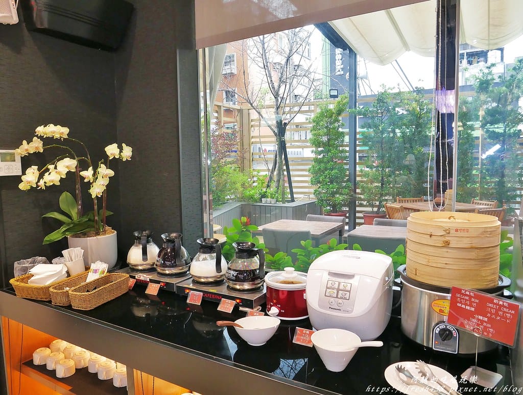 【台北住宿】悠逸商旅士林館,商旅結合親子旅店,附兒童遊戲室、健身房與洗衣室,可一次暢遊士林夜市、科教館及兒童新樂園。 - 第96張圖 75