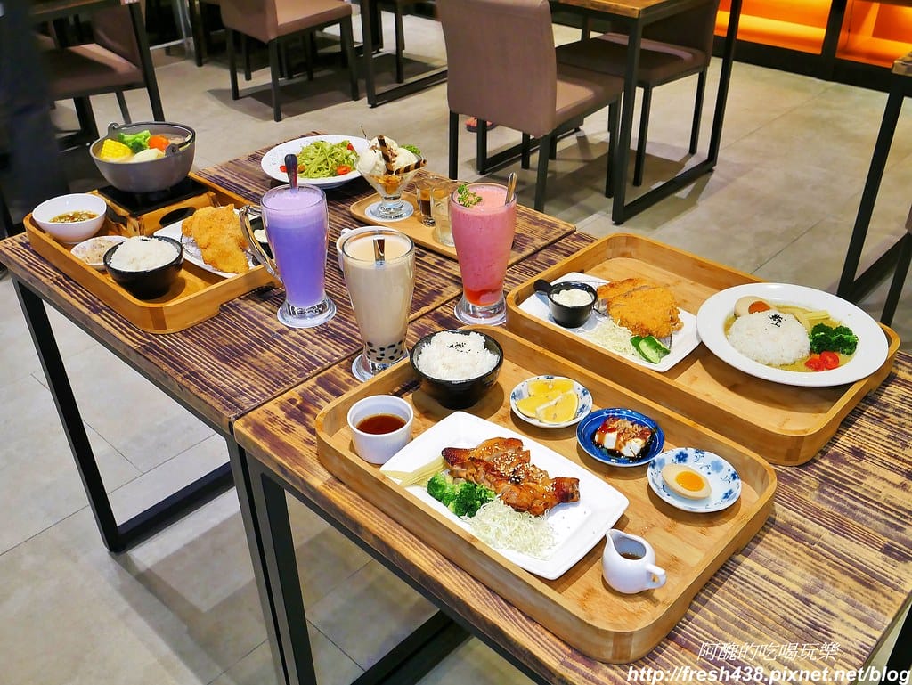 【台北美食】悠逸咖啡UINN Cafe,位於悠逸商旅士林館內,附兒童遊戲區,不只正餐好吃,飲品與冰淇淋更是一級棒! - 第52張圖 34