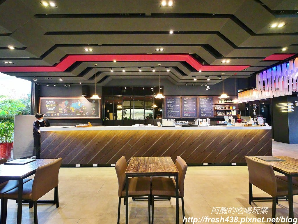 【台北美食】悠逸咖啡UINN Cafe,位於悠逸商旅士林館內,附兒童遊戲區,不只正餐好吃,飲品與冰淇淋更是一級棒! - 第10張圖 2-3