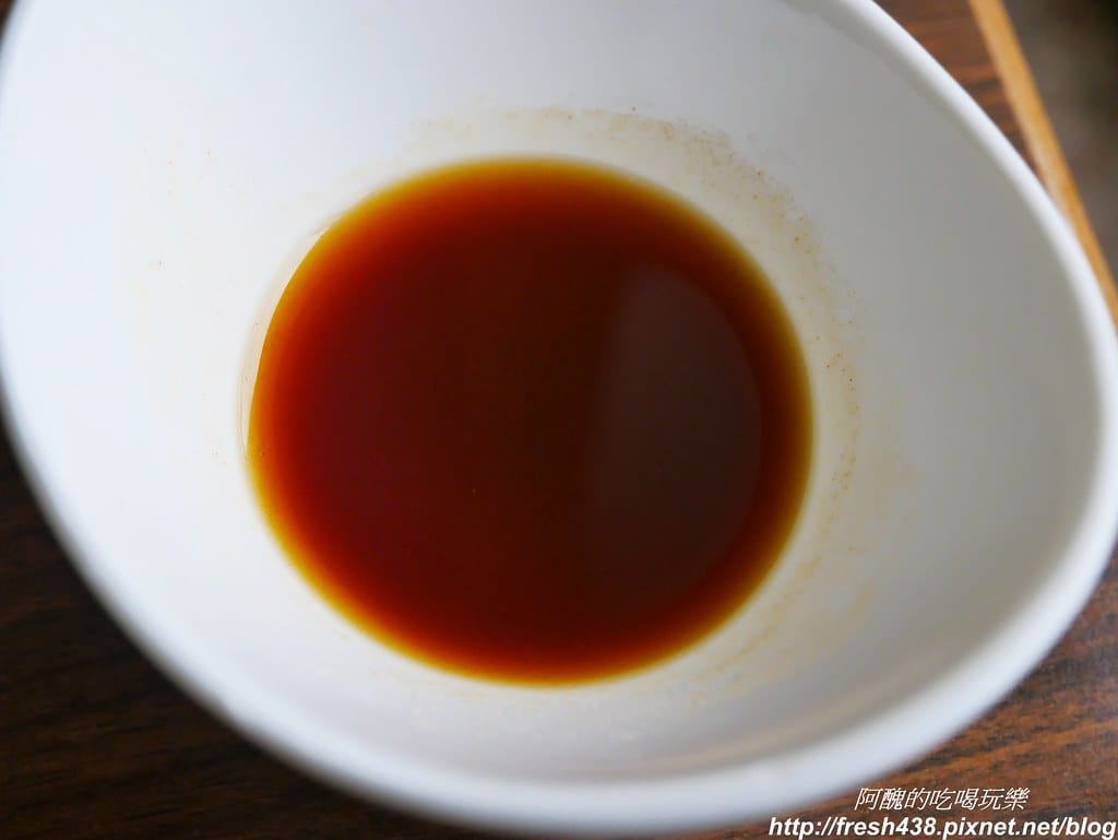 【電鍋食譜】蠔油豆腐蒸蝦,超簡單的宴客菜,夏日不流汗,附蝦子開背、去腸泥方法。 - 第8張圖 P1780665