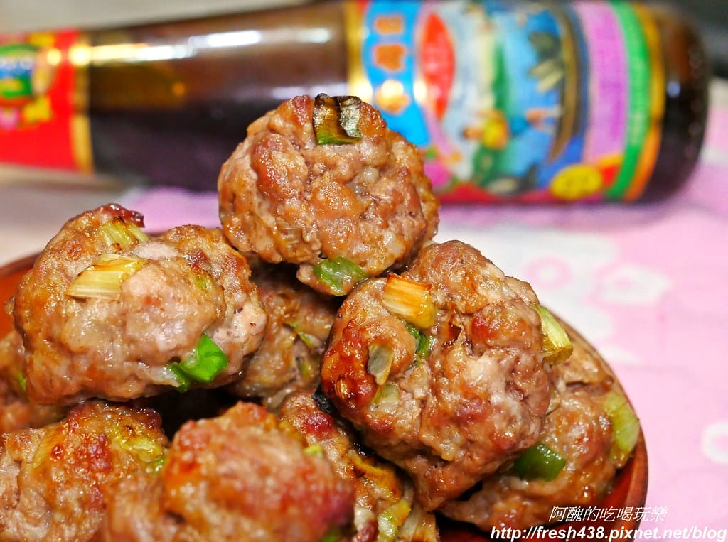 【氣炸鍋食譜】蠔油肉丸子,三樣材料搞定,12分鐘上桌。 - 第8張圖 P1780711