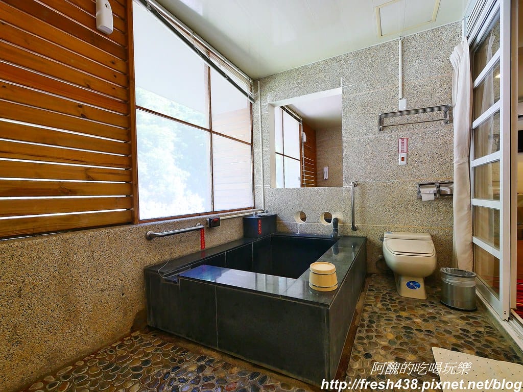 【台中住宿】統一渡假村-谷關溫泉養生會館,房間大、公設多,泡湯一級棒,還有兒童遊戲室與DIY活動。 - 第120張圖 55-2