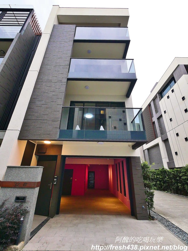 【宜蘭民宿】禾沐親子民宿,超酷炫溜滑梯房型,房內有廚房與餐廳,頂樓更有賽車與積木遊戲區。 - 第7張圖 2