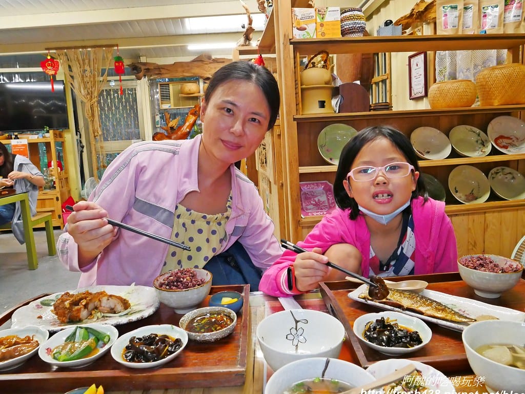 【宜蘭美食】有蟲咬物文創餐屋,冬山必吃美食,有機餐飲養生又美味。 - 第57張圖 P1790315