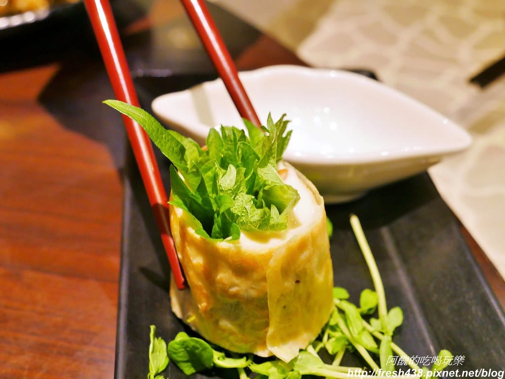 【台北美食】養心茶樓蔬食飲茶,「素食港式飲茶」好特別,超乎想像的美味,必吃必點料理全公開。 - 第30張圖 13-1