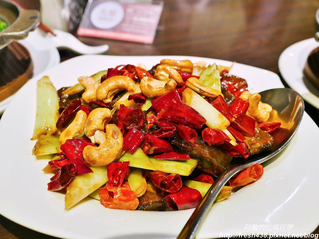 【台北美食】養心茶樓蔬食飲茶,「素食港式飲茶」好特別,超乎想像的美味,必吃必點料理全公開。 - 第40張圖 22