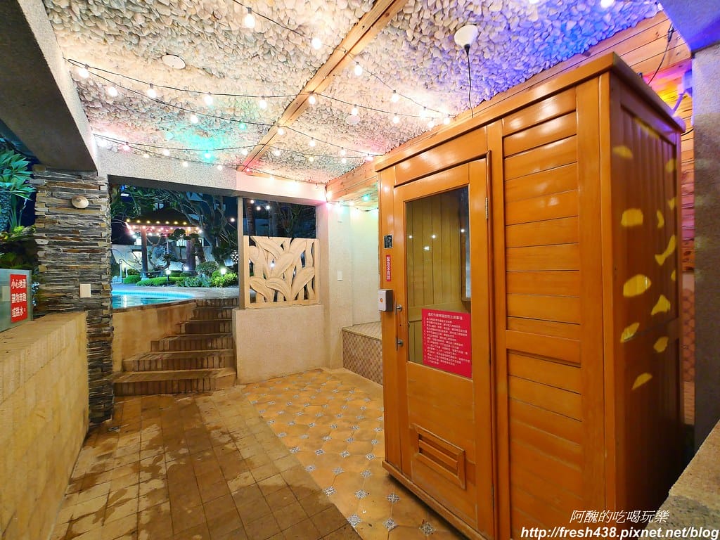 【宜蘭親子/溫泉飯店】麗翔酒店連鎖(礁溪館),峇里島風溫泉泳池、電玩區與兒童遊戲室,讓全家大小超放鬆。 - 第74張圖 53