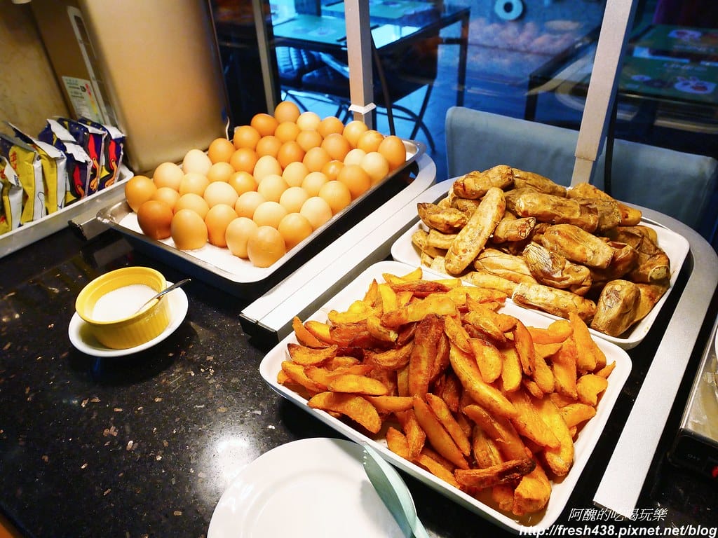 【宜蘭親子/溫泉飯店】麗翔酒店連鎖(礁溪館),峇里島風溫泉泳池、電玩區與兒童遊戲室,讓全家大小超放鬆。 - 第95張圖 64