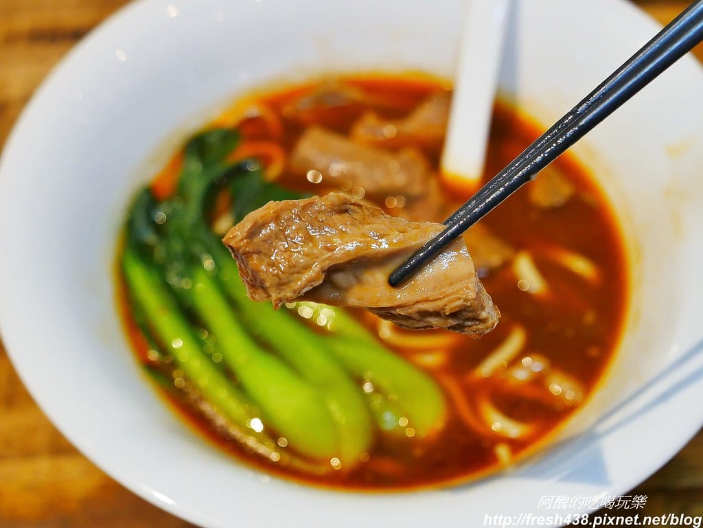 【新北美食】捷絲旅台北三重館,Just Café 捷食藝午餐好迷人,波士頓龍蝦雙人餐、美國肋眼牛排、晶華冠軍牛肉麵等您來嚐鮮。 - 第33張圖 21
