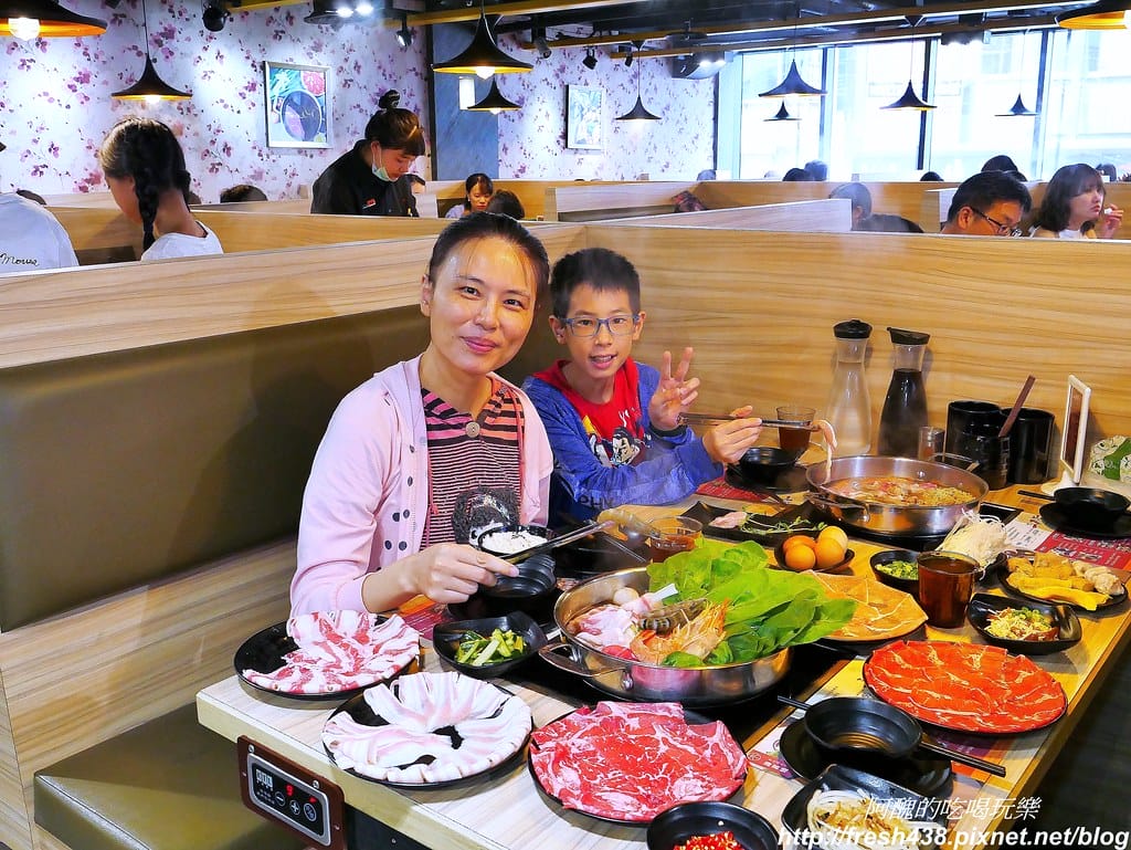 【桃園美食】三本亭壽喜燒,399元起吃到飽,ATT筷食尚必吃美食,近桃園火車站。 - 第54張圖 54