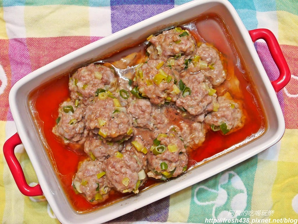 【電鍋食譜】清蒸蔥肉丸子,2樣食材,調味恰到好處,天哪!也太好吃了。 - 第7張圖 P1830440