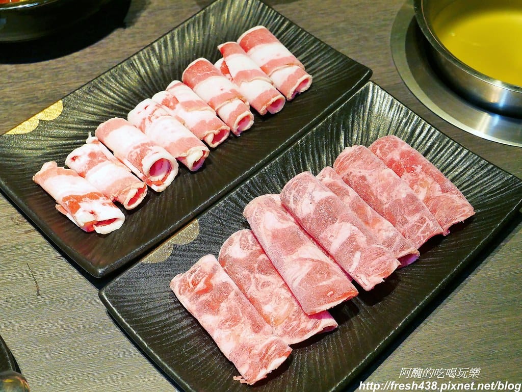 【宜蘭美食】葛瑪蘭溫泉飯店-海陸火鍋超鮮美,玻璃屋餐廳好夢幻,內行人才知道的隱藏版美食,還有溫泉泡腳喔。 - 第24張圖 14