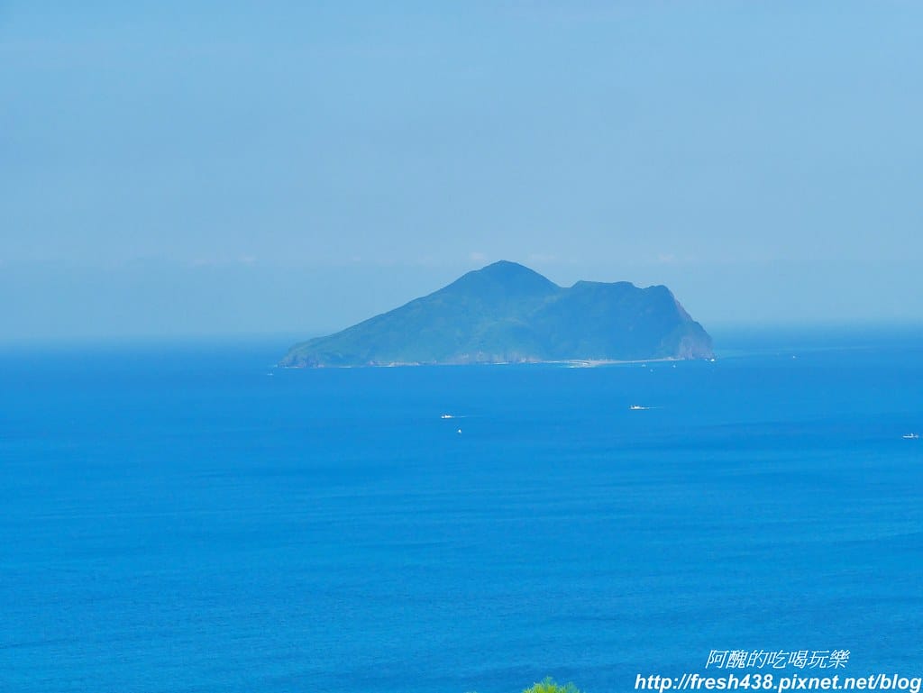 【宜蘭景點】伯朗咖啡館-頭城城堡咖啡一館,看山望海的絕佳景點,咖啡香醇、點心美味。 - 第29張圖 26-5