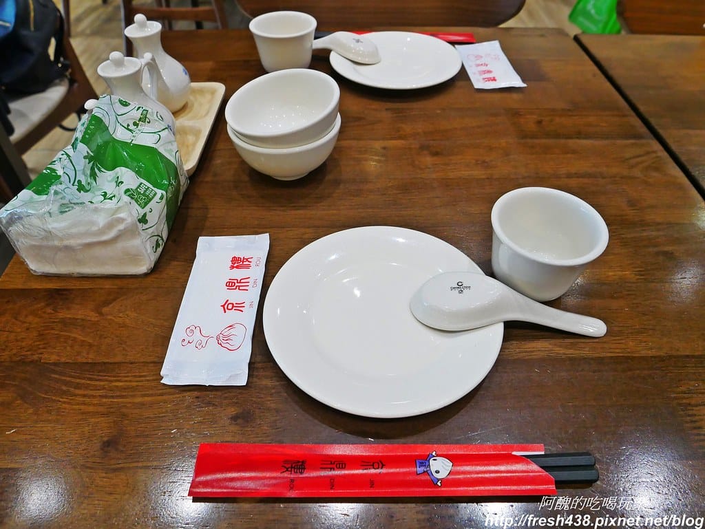 【新北美食】京鼎樓秀泰樹林店,超好吃的中式餐館,這樣點餐最划算。 - 第27張圖 P1840332
