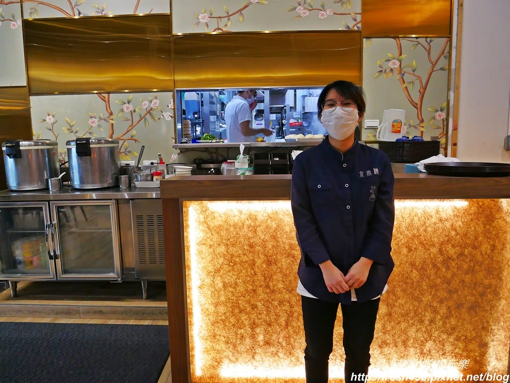 【新北美食】京鼎樓秀泰樹林店,超好吃的中式餐館,這樣點餐最划算。 - 第20張圖 P1840326