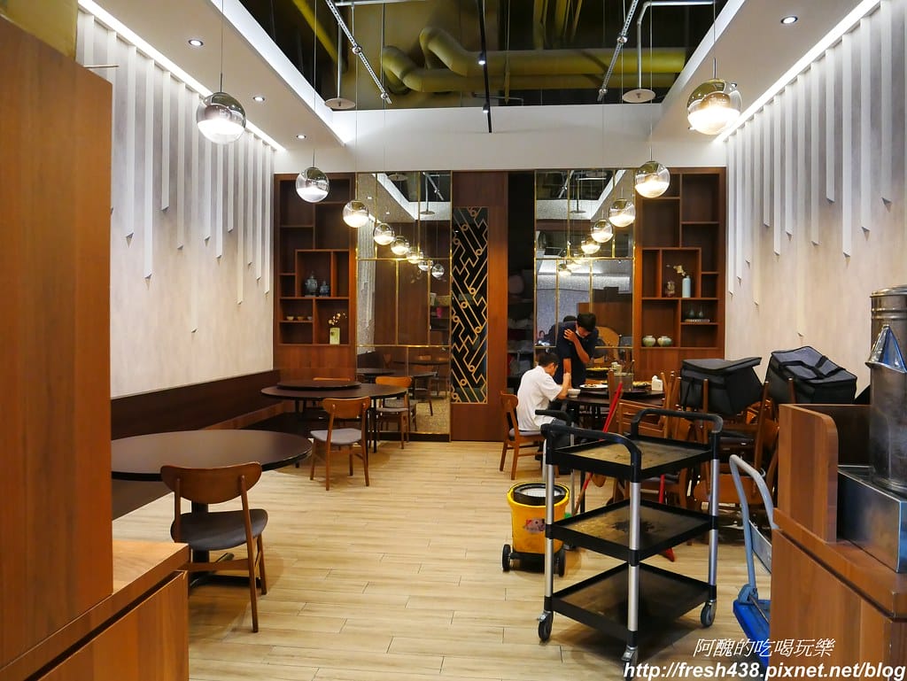 【新北美食】京鼎樓秀泰樹林店,超好吃的中式餐館,這樣點餐最划算。 - 第24張圖 P1840378