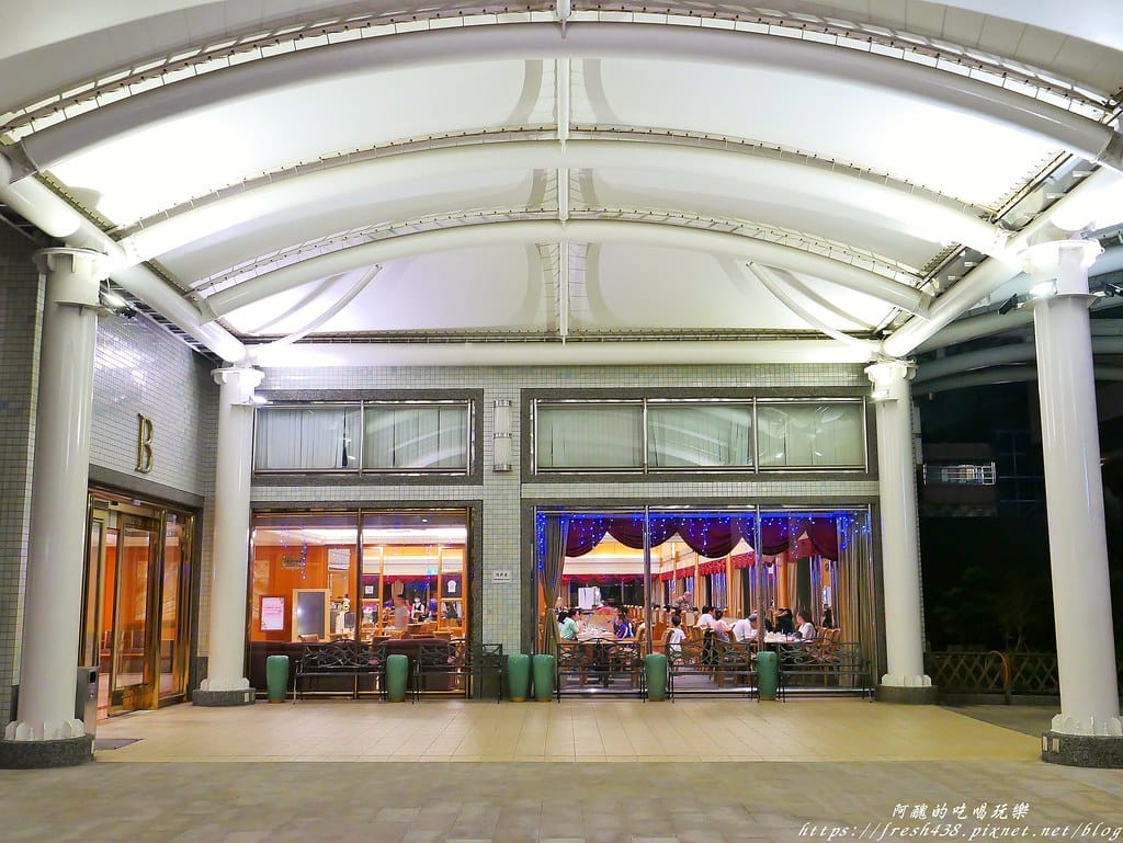 【桃園美食】住都大飯店-波根第西餐廳,自助百匯吃到飽,海陸饗宴超豪華,還有啤酒喝到爽。 - 第7張圖 2