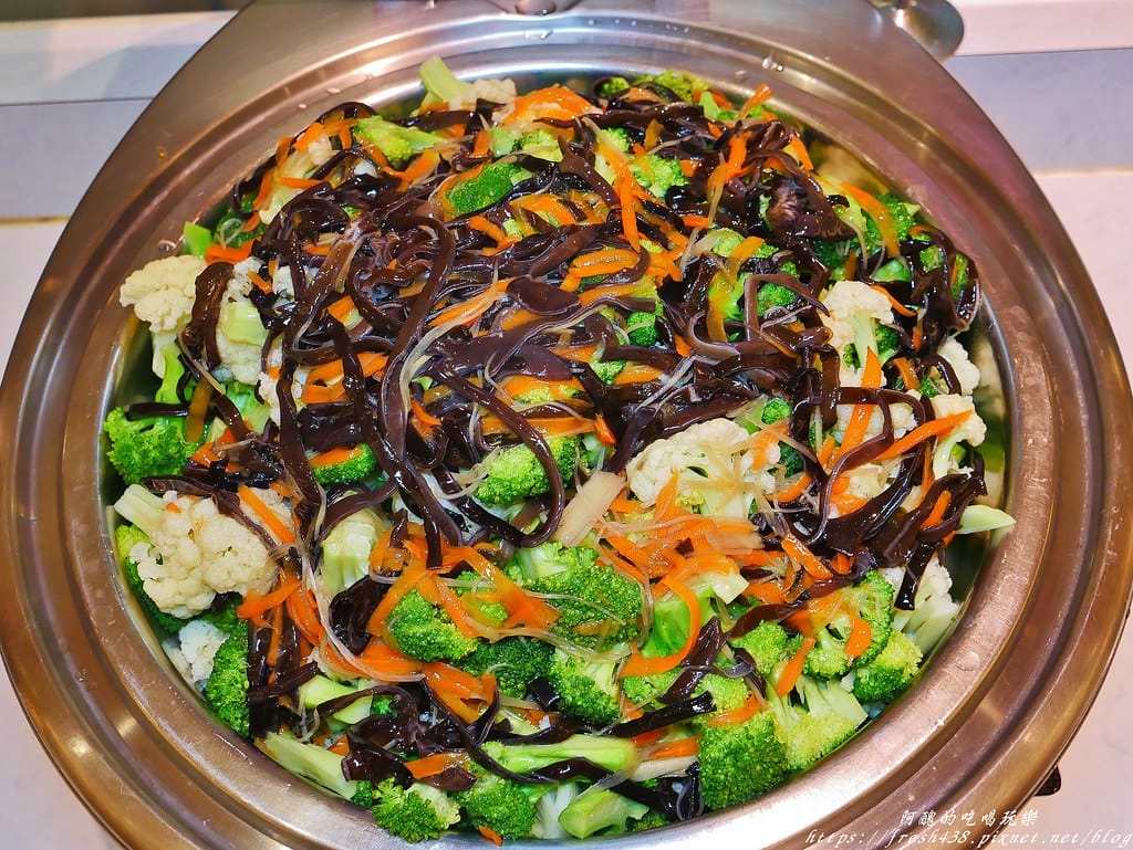 【桃園美食】住都大飯店-波根第西餐廳,自助百匯吃到飽,海陸饗宴超豪華,還有啤酒喝到爽。 - 第31張圖 22